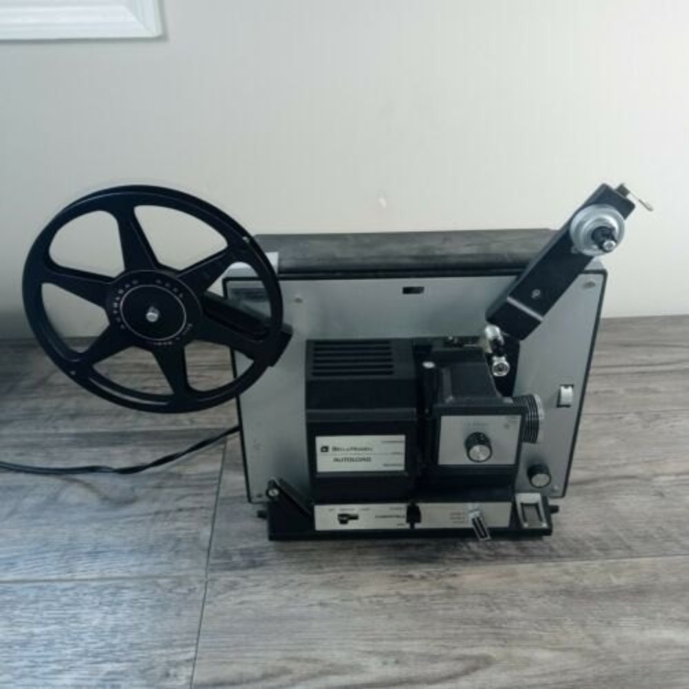 Vintage Bell & Howell 471A 8MM & Super 8 Autoload Projector